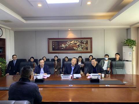 4efd397e8903d8f2126b5a77cb2156f